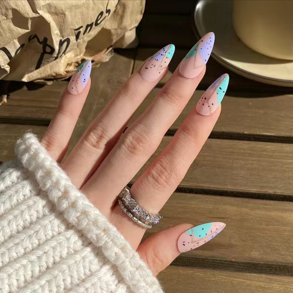 Geometric Pastel Gold Line Acrylic Fake Press On Medium Almond Nails